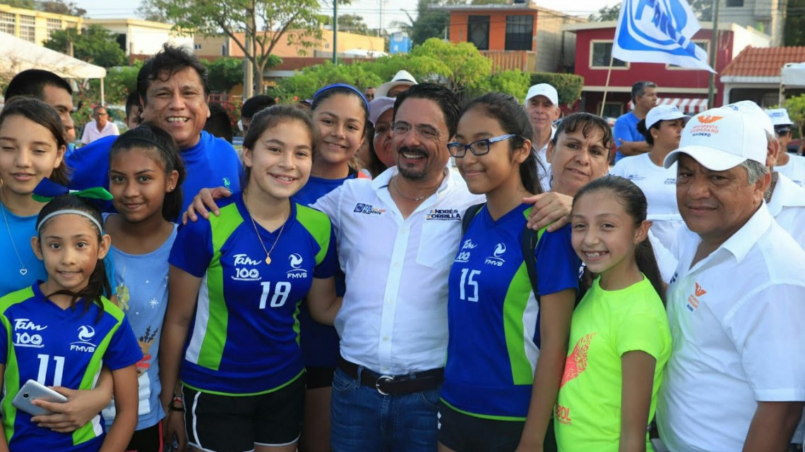 Andrés Zorrilla exhorta a los deportistas a luchar siempre por el triunfo
