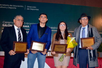 Reconoce Alcalde Mario López a glorias  deportivas y a Deportistas del Año 