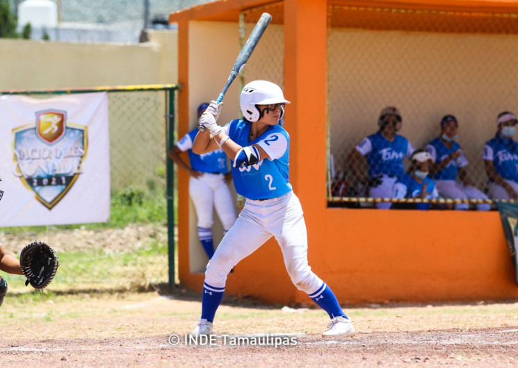 Inicia participación de tres sofbolistas tamaulipecas en torneo internacional de Ecuador 