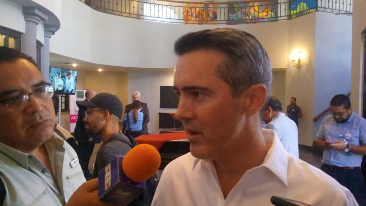 Reciben más apoyo los migrantes de las Asociaciones Civiles que de los gobiernos: JR