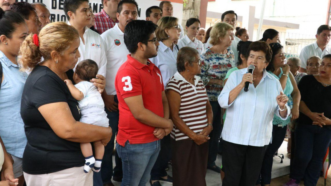 Arranca Ayuntamiento porteño pavimentación de la calle Belisario Domínguez en la colonia Arenal