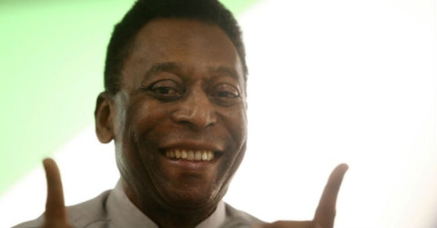 Pelé le desea suerte a la selección de Brasil desde el hospital