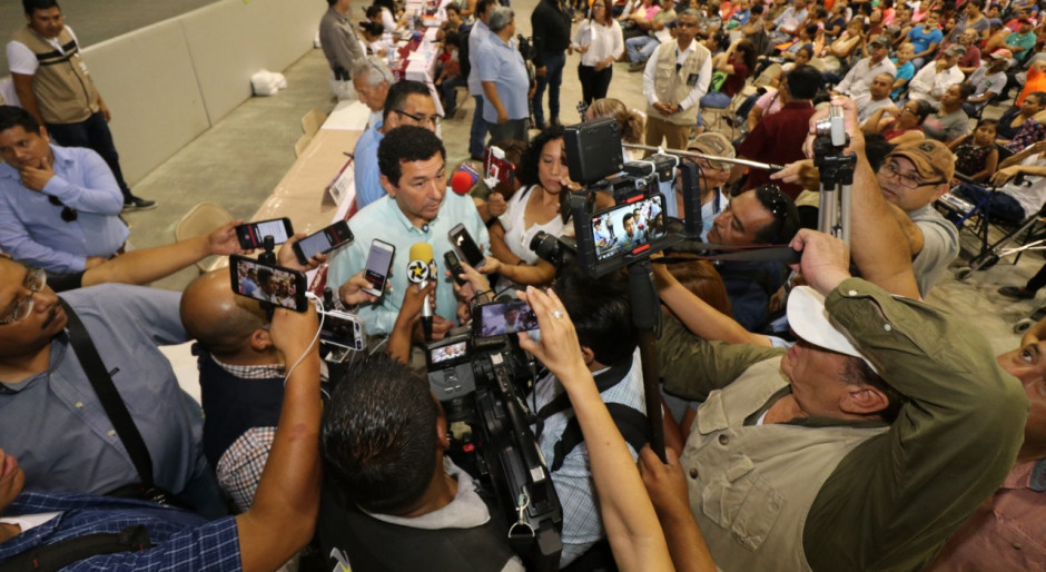 Va alcalde Mario López contra la pobreza extrema