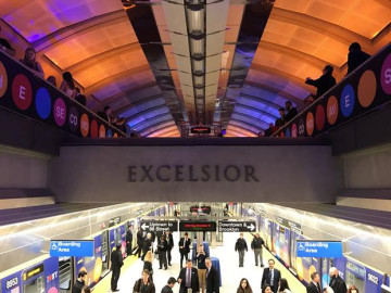 Inauguran línea del Metro en Nueva York tras 40 años de construcción