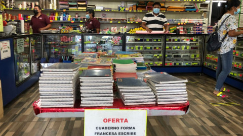 Papelerías esperan aumento en ventas por regreso a clases