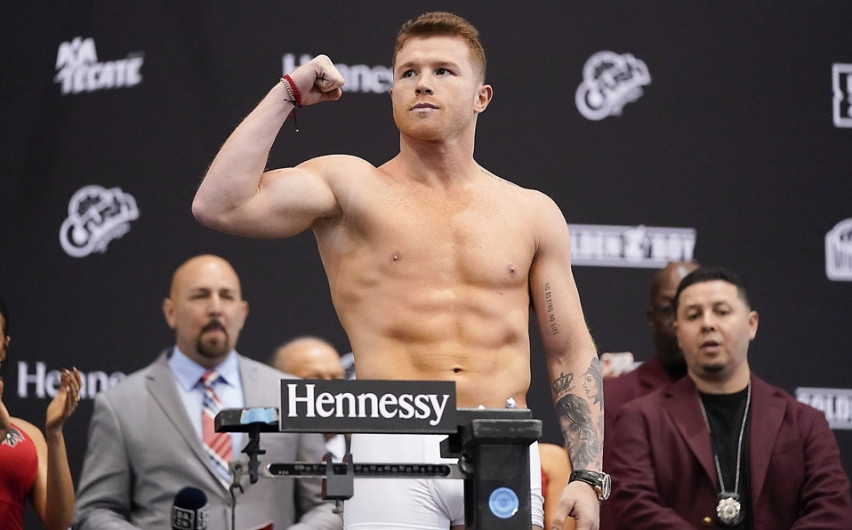 Canelo entre los 5 deportistas mejor pagados del mundo