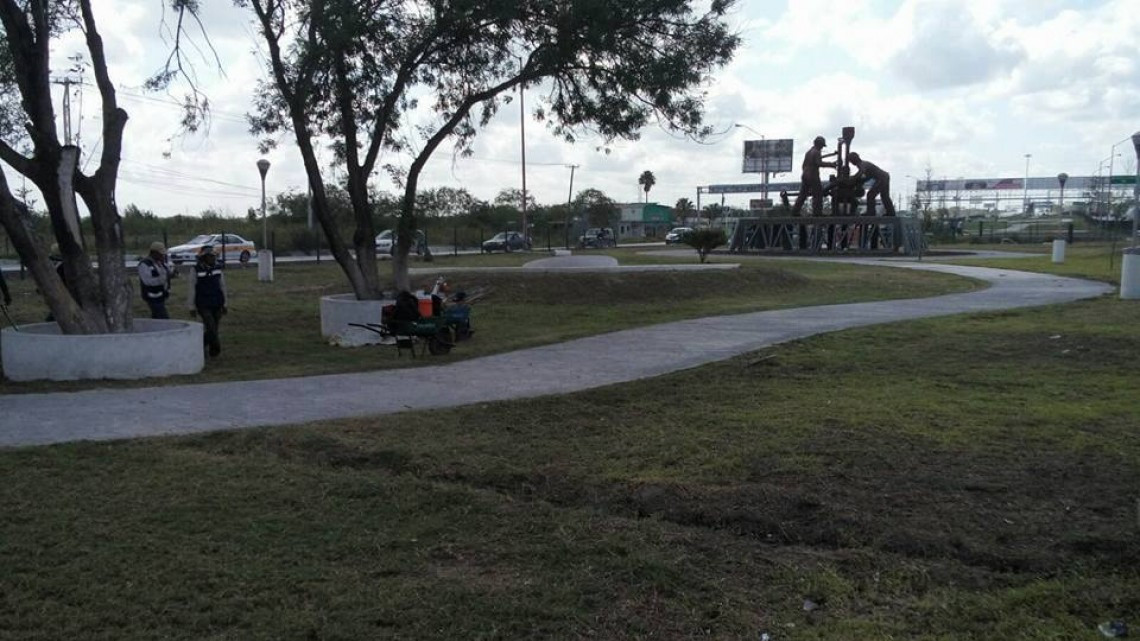 Realizan limpieza en principales zonas de la ciudad