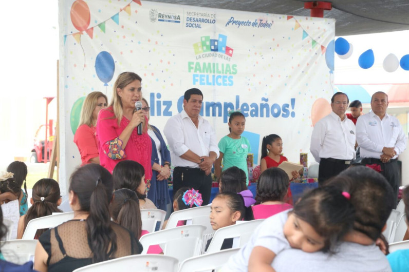 Reynosa celebra a 80 niños por su cumpleaños
