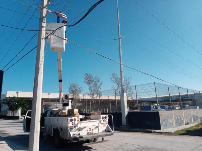 Impulsa Alcalde Carlos Peña Ortiz más alumbrado público en Reynosa 
