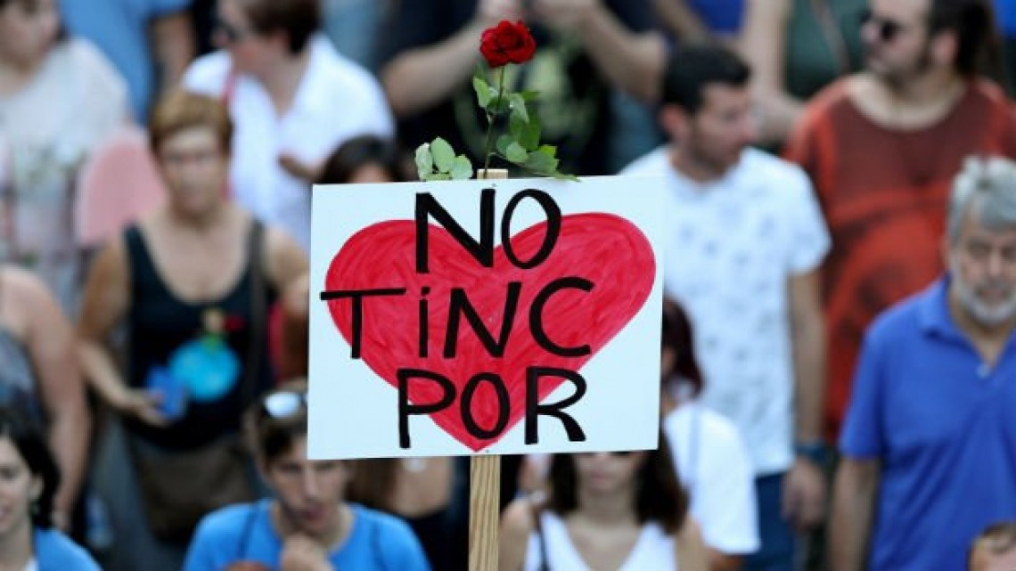 Barcelona levanta la voz contra el terrorismo