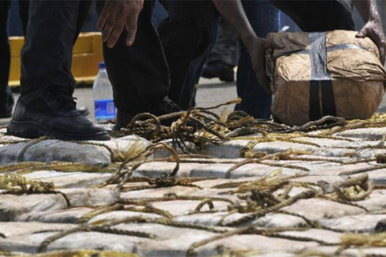 Decomisan más de 20 toneladas de cocaína en el Pacífico