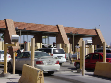 Extienden hasta el 21 de agosto cierre parcial de frontera entre México y EU