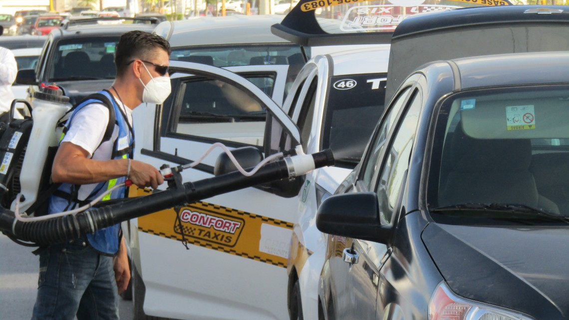 Realiza Tamaulipas desinfección de transporte público y particular para prevenir contagios de COVID-19