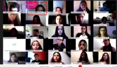 Suspenden a maestra por comportamiento indebido en clases en línea