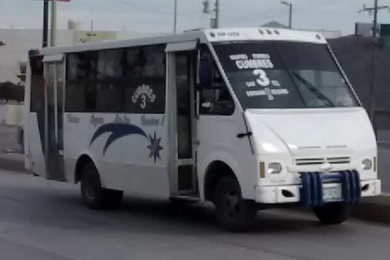 Analizan incremento al transporte público