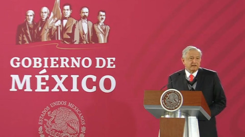 AMLO anuncia reducción a comisiones en las Afore