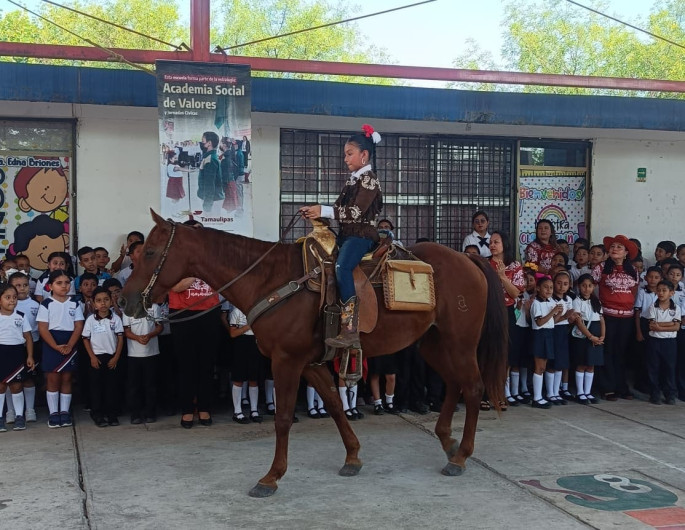 Desarrolla SEBIEN la jornada 21 de la Academia Social de Valores
