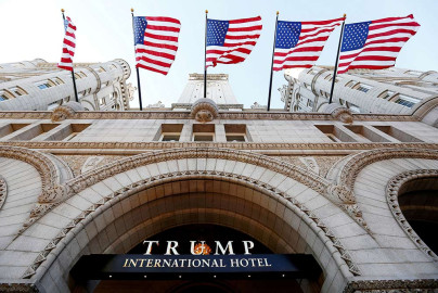 Detienen a hombre armado en hotel de Trump  