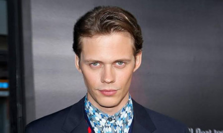 Bill Skarsgard podría unirse a Keanu Reeves en  “John Wick 4”