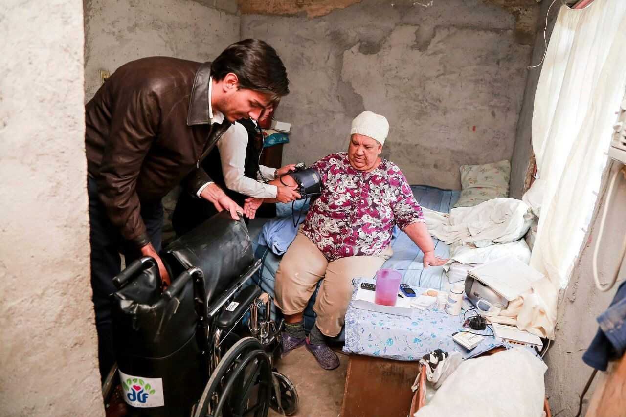 Jueves de visita llega a colonia Américo Villareal