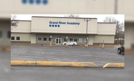 Niña lleva a kinder tequila que confundió con jugo; 4 compañeras resultan intoxicadas