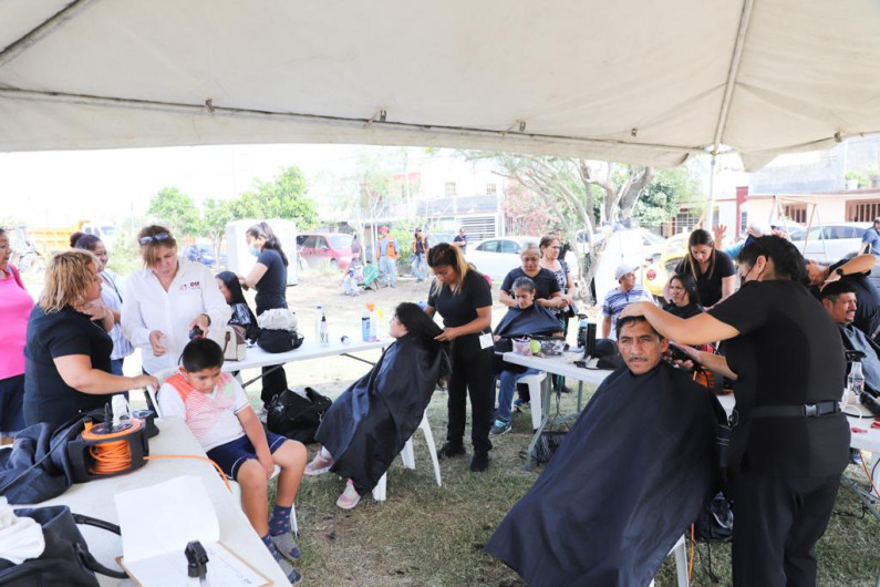 Apoyará DIF Reynosa a familias de colonia Valle Verde