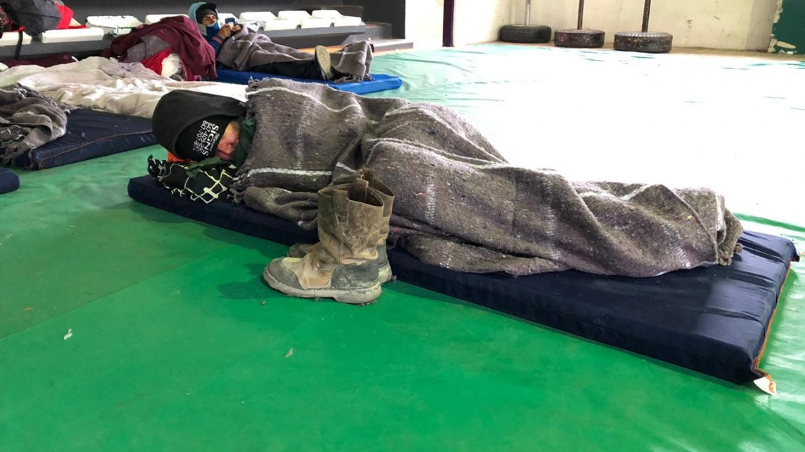 Atienden en albergue municipal a 36 personas por bajas temperaturas