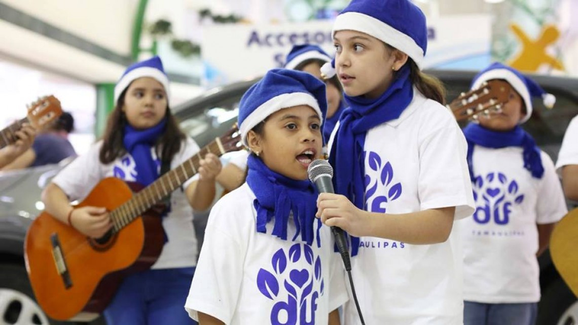 Realizan presentación musical " Abrigando Esperanzas"
