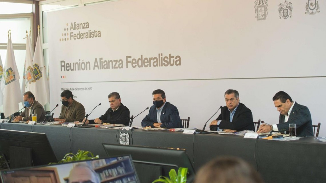 Piden gobernadores de la Alianza Federalista a AMLO transparencia en adquisición de vacunas 