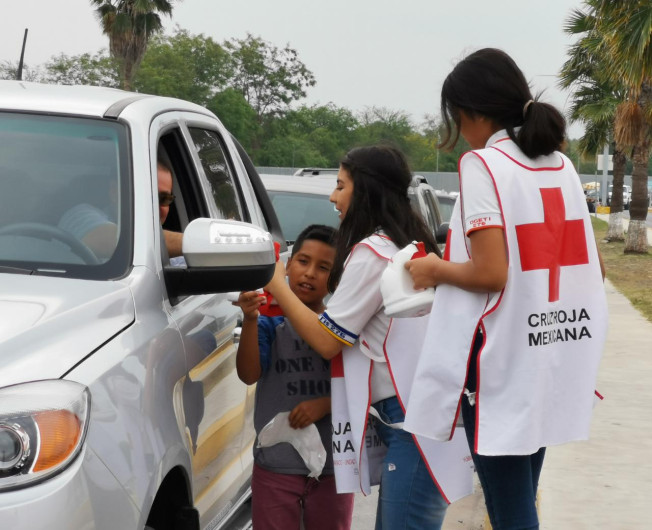 Ayudemos a la Cruz Roja, dicen voluntarias