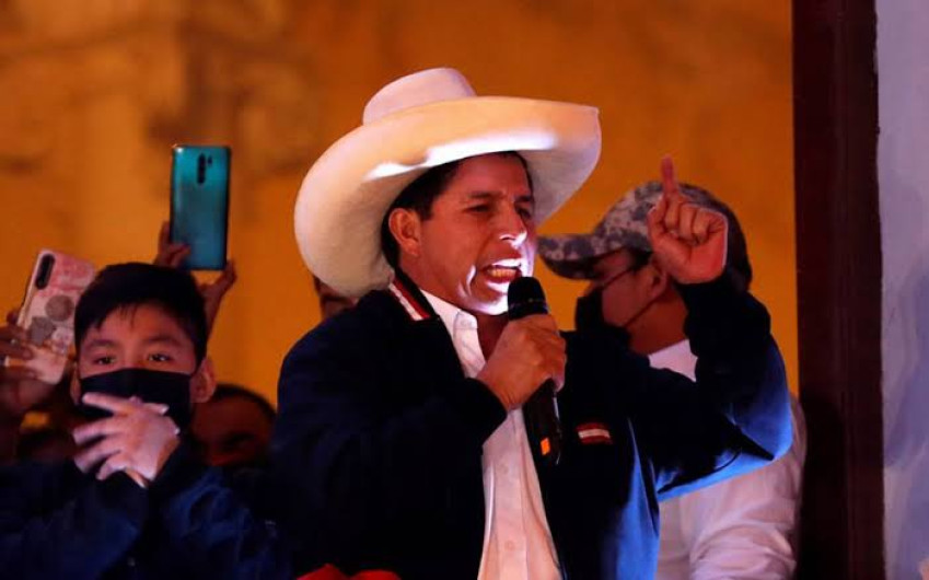 Pedro Castillo es proclamado presidente electo de Perú