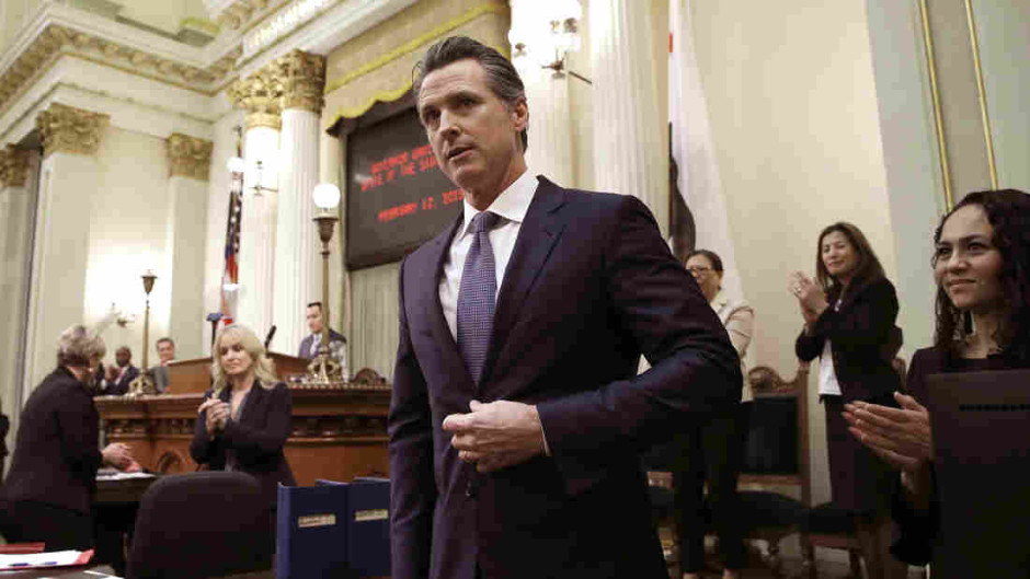 California suspende la aplicación de la pena de muerte