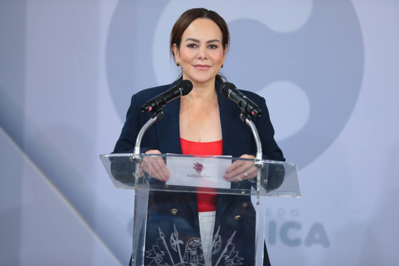 Apoya gobierno municipal a 234 universitarios con pago de título profesional