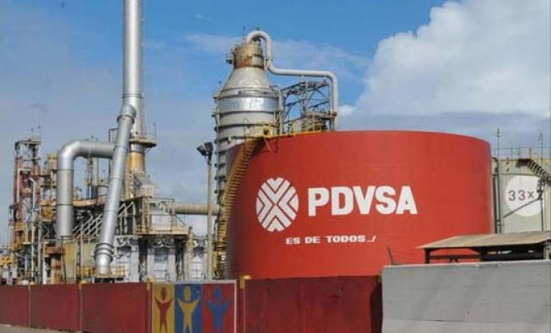 Funcionario venezolano se declara culpable por esquema de sobornos en PDVSA