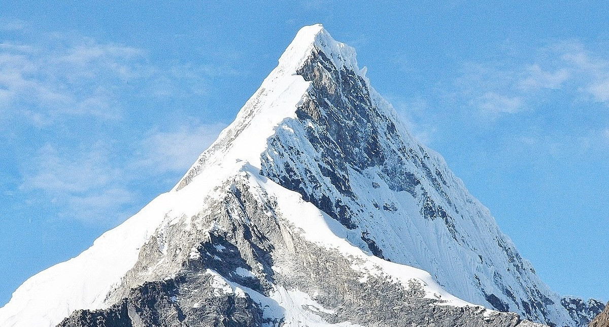 Fallecen alpinistas mexicanos en el nevado de Perú
