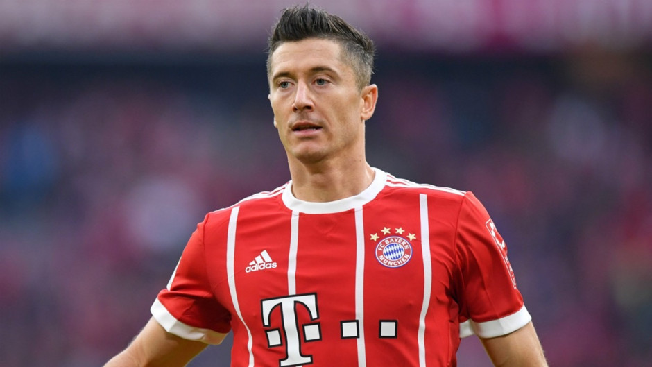 Lewandoswki se ofrece para jugar en el Real Madrid