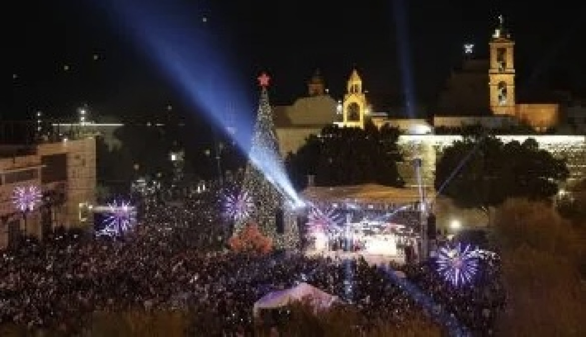 Tras dos años sin festejos, Belén recupera su encendido navideño