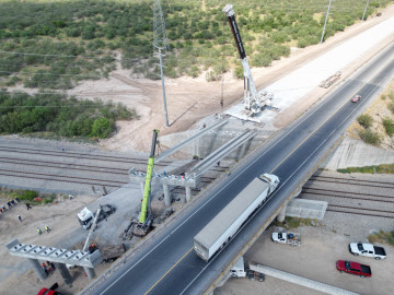 Avanza rehabilitación de puente en carretera MEX II: obra clave para el comercio y la conectividad de Nuevo Laredo