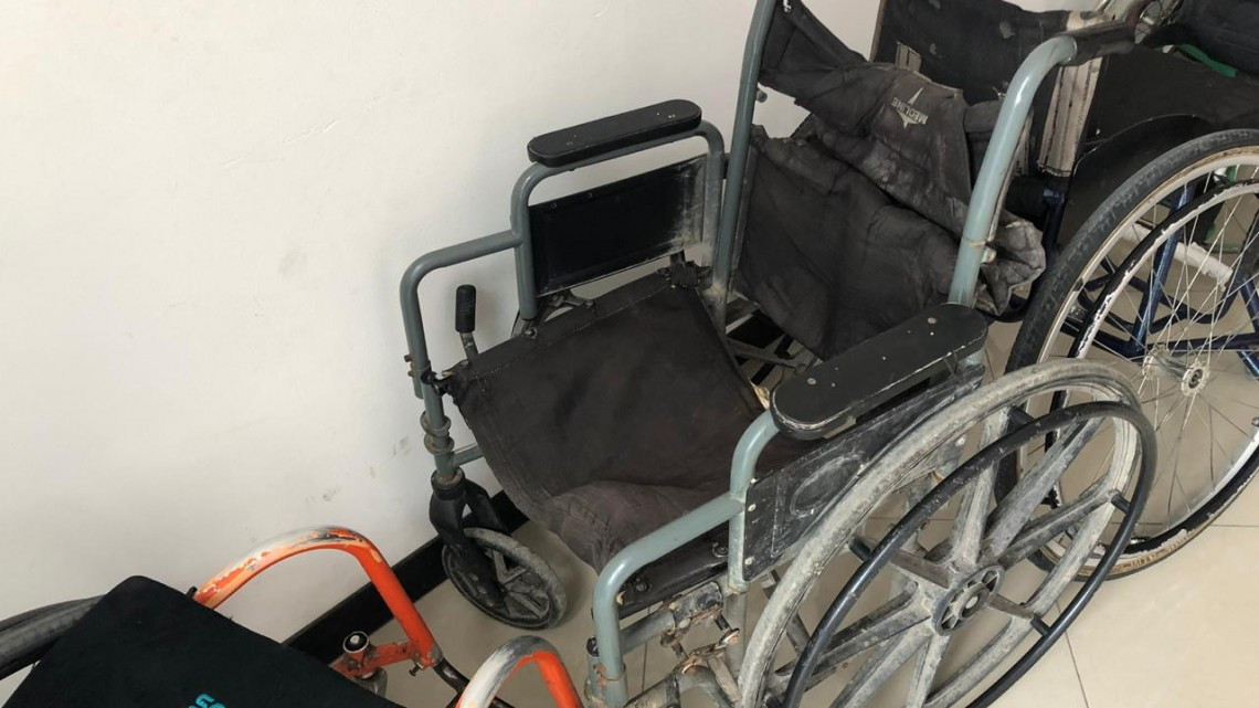 Águilas Blancas estrenan sillas de ruedas gracias a redondeo