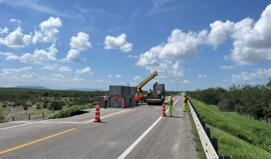 Estima Gobierno del Estado 40 MDP para reparar carreteras dañadas por lluvias