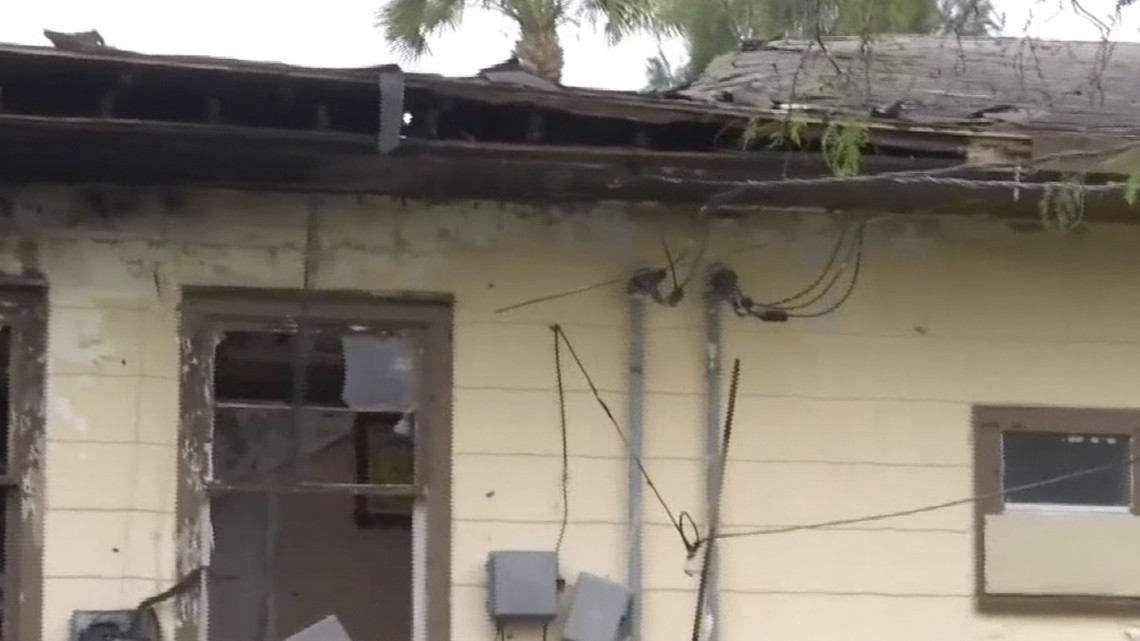 Familias se quedan sin hogar en Donna