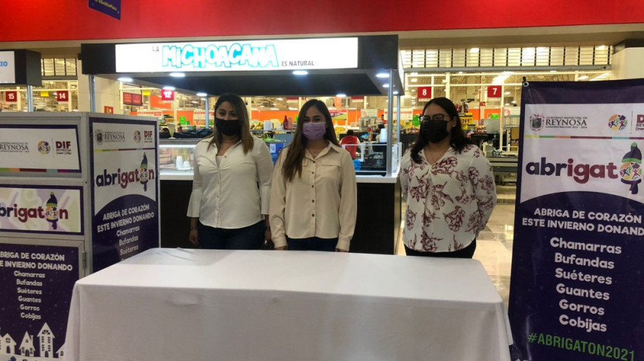 Invita DIF a donar ropa de invierno y cobijas