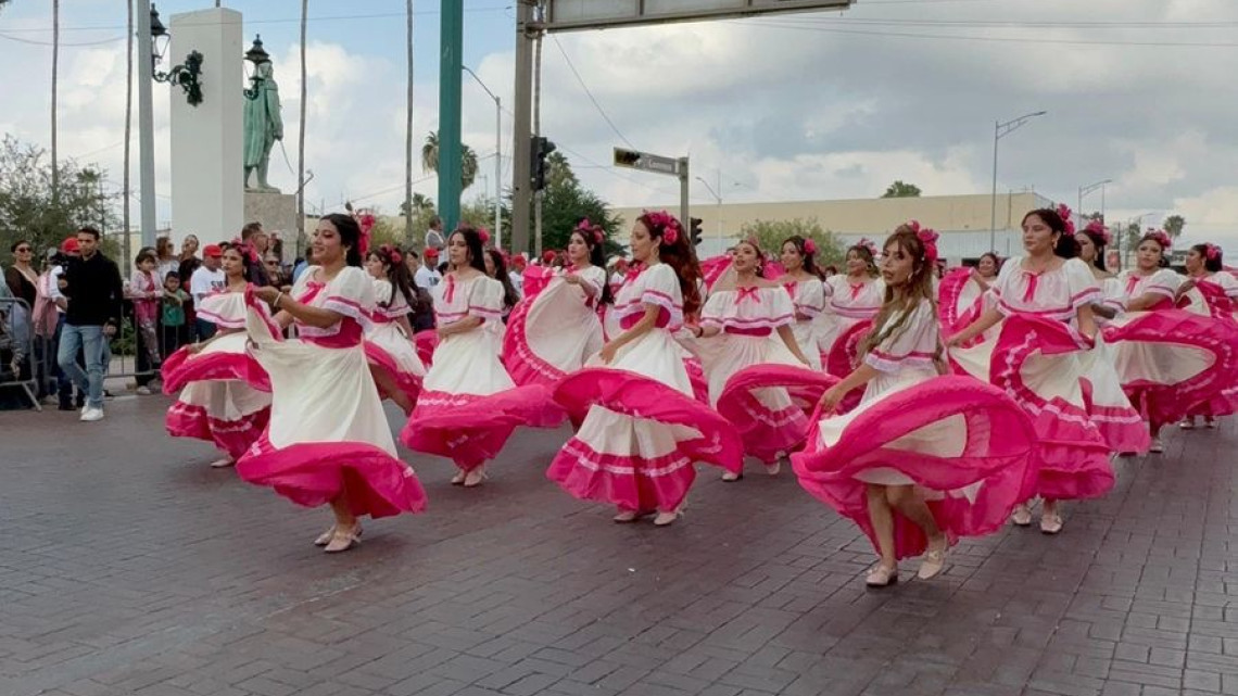 Reviven los Héroes y adelitas de la revolución 