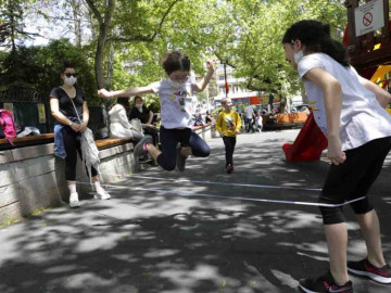 Economía comienza a reactivarse y surgen nuevos brotes