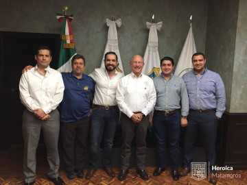 Alcalde felicita a Organización “Sí Podemos”