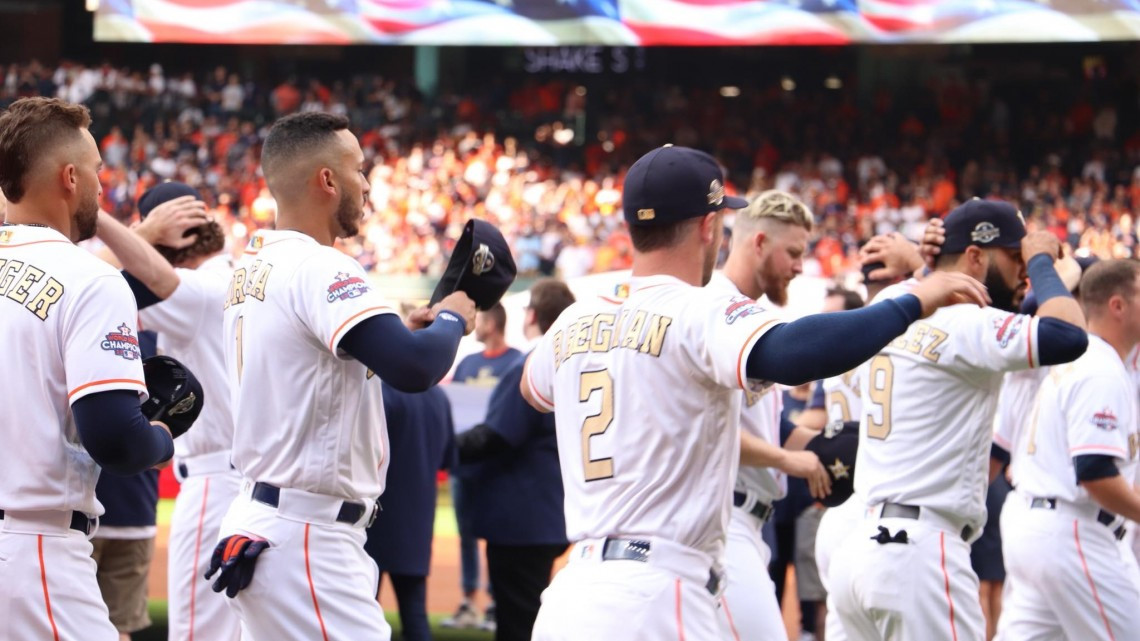 Astros arranca con victoria la defensa de su titulo