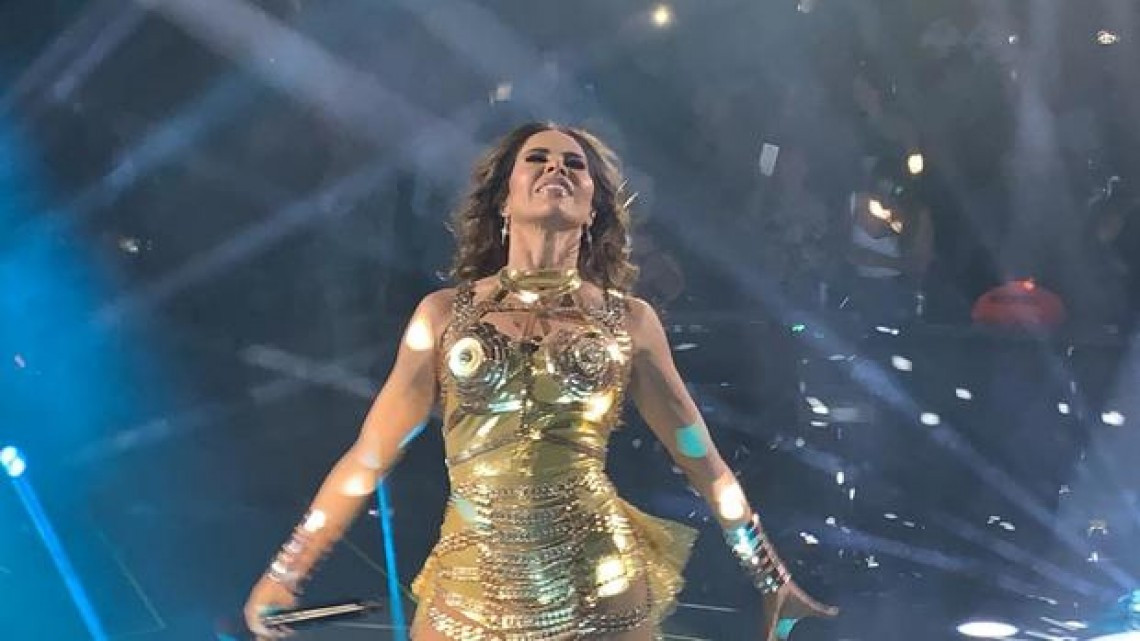 Brilla Gloria Trevi en el Domo Care y celebra a la comunidad LGBT