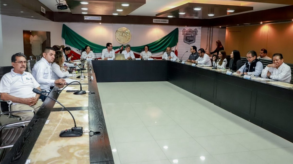 Unen esfuerzos Estado-Municipios para enfrentar problemas de salud pública