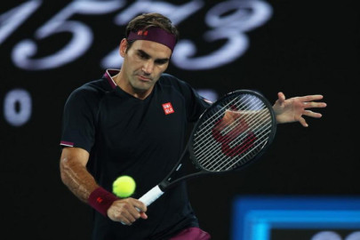 Roger Federer es operado de la rodilla; será baja tres meses 