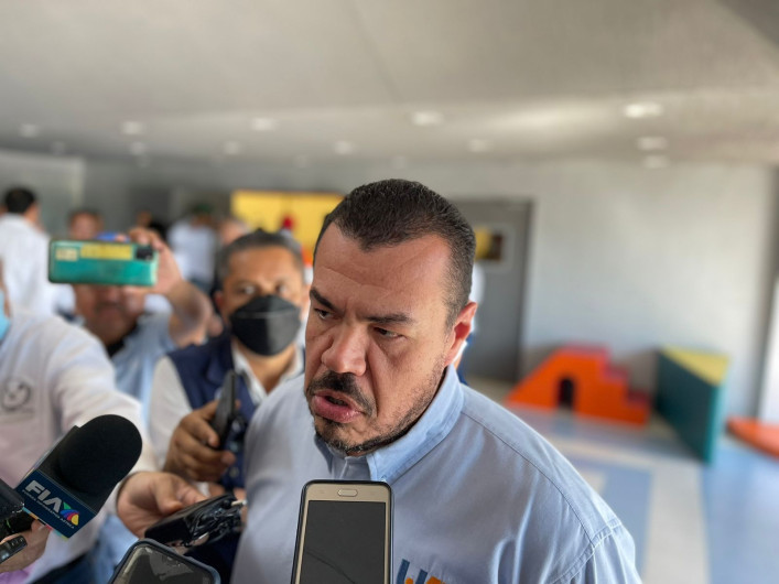 Analiza UAT cierre de carreras con baja demanda 